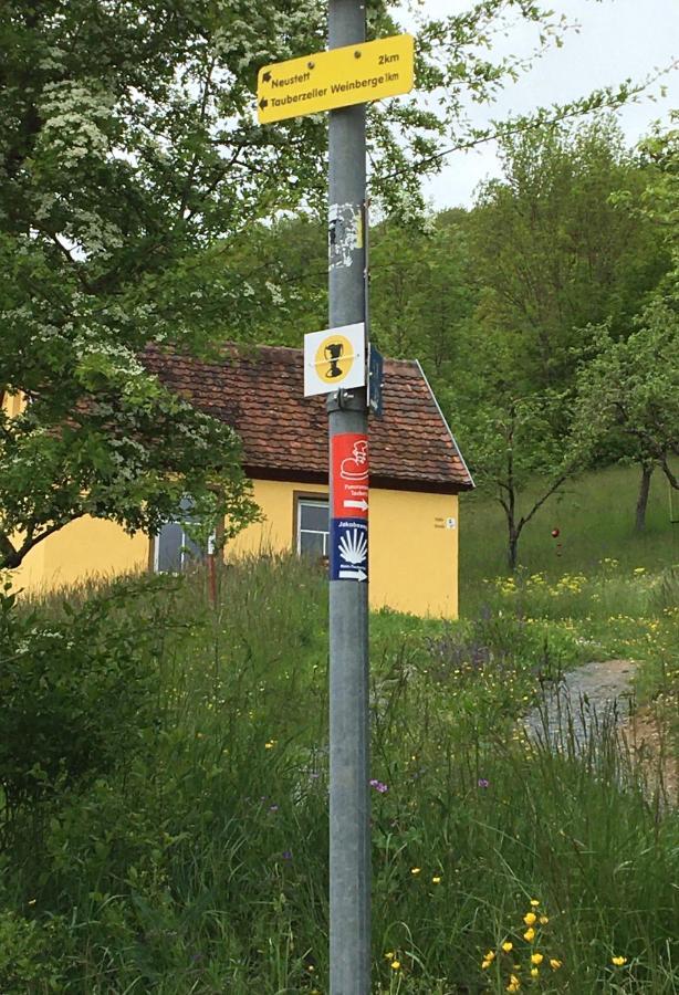 Rose Cottage Im Romantischen Taubertal Adelshofen  Eksteriør billede